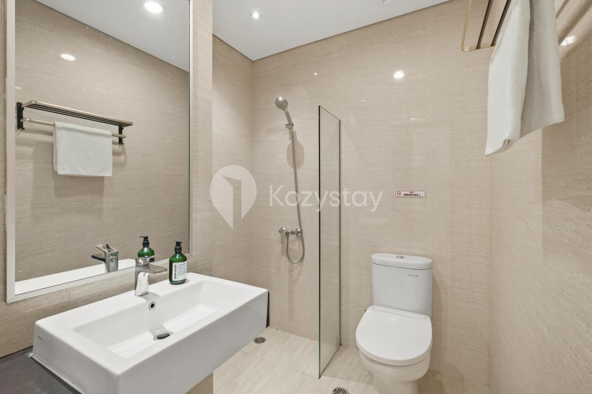 Meadow By Kozystay - Newly Renovated - Kebon Jeruk Jakarta Bagian luar foto