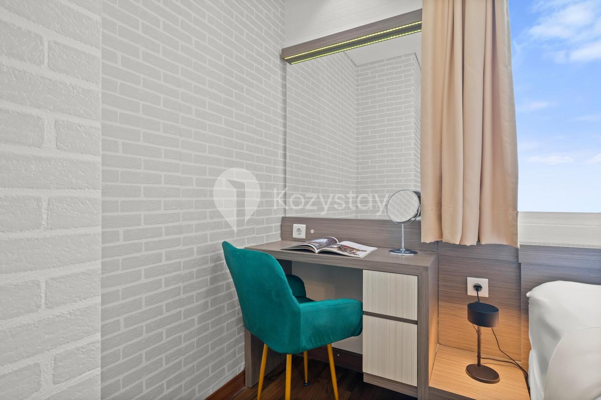 Meadow By Kozystay - Newly Renovated - Kebon Jeruk Jakarta Bagian luar foto